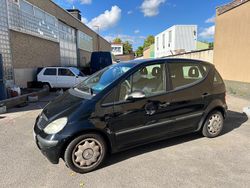 Schwarz Gebraucht 2004 Mercedes A200 Kleinwagen | 2.000 €