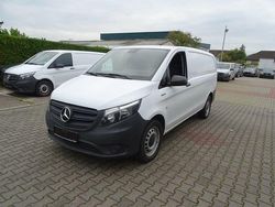 Arktikweiss Gebraucht 2023 Mercedes e-Vito Van | 23.690 € (Fairer Preis)