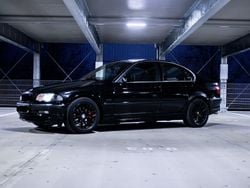 Schwarz Gebraucht 2000 BMW 325 Limousine | 5.000 € (Etwas zu teuer)