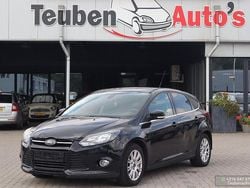 Schwarz Gebraucht 2013 Ford Focus S Limousine | 3.985 € (Guter Preis)