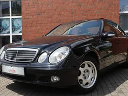 Schwarz Gebraucht 2004 Mercedes E200 Limousine | 2.990 € (Superpreis)