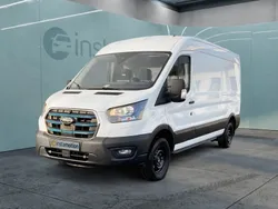 Weiß Gebraucht 2023 Ford E-Transit Trend Van | 35.673 € (Superpreis)