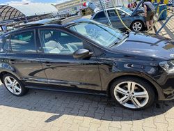 Schwarz Gebraucht 2016 VW Polo Highline Kleinwagen | 11.800 € (Etwas zu teuer)