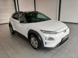 Weiß Gebraucht 2021 Hyundai Kona Style SUV | 17.490 € (Fairer Preis)