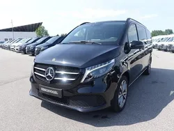 Obsidianschwarz metallic Gebraucht 2023 Mercedes V300 Avantgarde Van / Kleinbus | 56.980 € (Guter Preis)