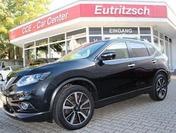 Schwarz Gebraucht 2015 Nissan X-Trail Tekna SUV | 13.980 € (Fairer Preis)