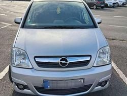Silber Gebraucht 2006 Opel Meriva Edition Van / Kleinbus | 1.500 € (Guter Preis)