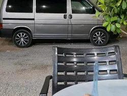 Grau Gebraucht 2000 VW T4 Van | 12.999 €