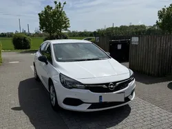 Weiß Gebraucht 2021 Opel Astra Elegance Limousine | 14.200 € (Guter Preis)