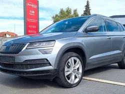 Grau Gebraucht 2019 Skoda Karoq Style SUV | 19.999 € (Guter Preis)