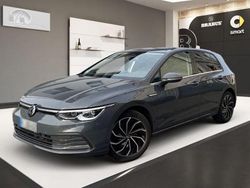 Grau Gebraucht 2022 VW Golf VIII Style Limousine | 17.988 € (Guter Preis)