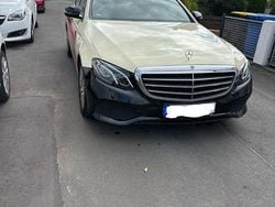 Schwarz Gebraucht 2018 Mercedes 220 Limousine | 20.000 € (Superpreis)