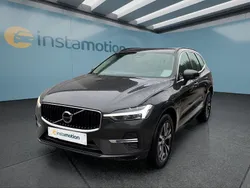 Grau Gebraucht 2022 Volvo XC60 Momentum SUV | 32.799 € (Guter Preis)