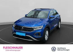 Blau Gebraucht 2024 VW T-Roc Life SUV | 24.490 € (Guter Preis)
