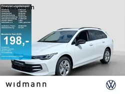 Pure white Gebraucht 2024 VW Golf VIII Life Kombi | 24.690 € (Guter Preis)