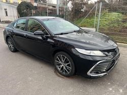 Schwarz Gebraucht 2022 Toyota Camry Hybrid Executive Limousine | 18.998 €