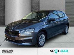 Graphitegrau metallic Gebraucht 2022 Skoda Fabia Ambition Kleinwagen | 16.470 € (Fairer Preis)