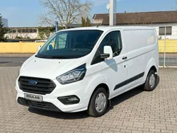 Weiß Gebraucht 2022 Ford Transit Custom Trend Van / Kleinbus | 15.490 €