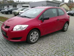 Super red 3 Gebraucht 2007 Toyota Auris Basis Kleinwagen | 1.300 € (Fairer Preis)