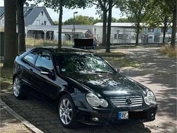 Schwarz Gebraucht 2004 Mercedes C180 Coupé | 1.999 € (Superpreis)