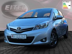 Silber metallic Gebraucht 2014 Toyota Yaris Edition Kleinwagen | 11.990 € (Teuer)