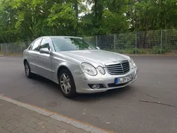 Silber Gebraucht 2008 Mercedes E220 Elegance Limousine | 4.000 € (Superpreis)