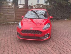 Rot Gebraucht 2019 Ford Fiesta ST Kleinwagen | 13.200 € (Guter Preis)