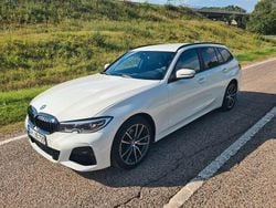 Weiß Gebraucht 2019 BMW 320 M Sport Kombi | 19.500 € (Superpreis)
