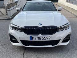 Weiß Gebraucht 2020 BMW 330 M Sport Limousine | 34.990 € (Fairer Preis)