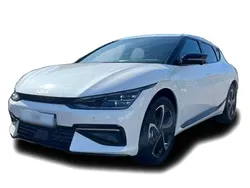 Weiss Gebraucht 2023 Kia EV6 3 SUV | 60.034 € (Etwas zu teuer)