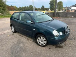 Blau Gebraucht 2003 VW Polo Kleinwagen | 900 € (Guter Preis)