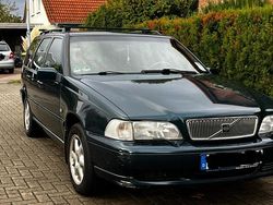 Grün Gebraucht 1998 Volvo V70 Kombi | 2.500 € (Guter Preis)