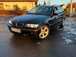 Schwarz Gebraucht 2004 BMW 320 Exclusive Kombi | 2.000 € (Guter Preis)