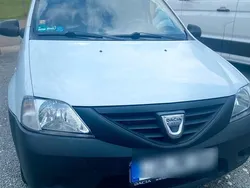 Weiß Gebraucht 2011 Dacia Logan Limousine | 3.200 € (Fairer Preis)