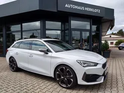 Nevada weiß metallic Gebraucht 2022 Cupra Leon VZ2 Kombi | 33.790 € (Fairer Preis)