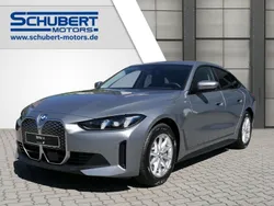 Skyscraper grau metallic Neu 2025 BMW i4 Limousine | 58.330 € (Guter Preis)
