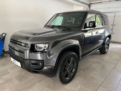 Grau Gebraucht 2022 Land Rover Defender HSE Dynamic SUV | 57.980 € (Superpreis)