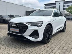 Gletscherweiß metallic Gebraucht 2022 Audi e-tron Sportback S-Line SUV | 39.950 € (Fairer Preis)