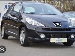 Schwarz Gebraucht 2010 Peugeot 207 Limousine | 4.098 € (Fairer Preis)
