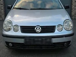 Grau Gebraucht 2002 VW Polo Kleinwagen | 350 € (Superpreis)