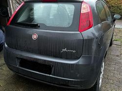 Grau Gebraucht 2009 Fiat Punto Kleinwagen | 1.300 € (Teuer)