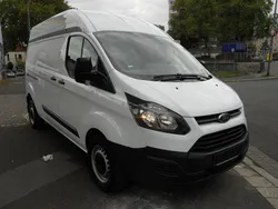 Weiß Gebraucht 2014 Ford Transit Custom Van / Kleinbus | 9.800 € (Guter Preis)