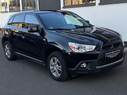 Schwarz Gebraucht 2011 Mitsubishi ASX Invite SUV | 6.900 € (Etwas zu teuer)