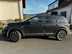 Schwarz Gebraucht 2014 Nissan Qashqai +2 SUV | 6.500 € (Guter Preis)