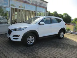 Weiß Gebraucht 2019 Hyundai Tucson Select SUV | 17.995 € (Fairer Preis)