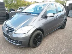 Grau Gebraucht 2011 Mercedes A180 Avantgarde Limousine | 5.690 € (Fairer Preis)