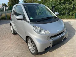 Silber Gebraucht 2010 Smart ForTwo Coupé Pure Coupé | 4.600 € (Fairer Preis)