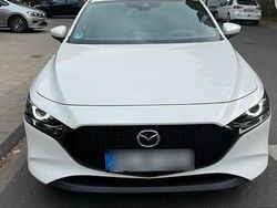 Weiß Gebraucht 2020 Mazda 3 Limousine | 18.900 € (Fairer Preis)