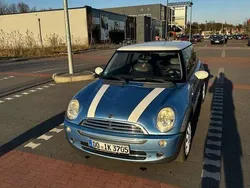 Blau Gebraucht 2006 Mini Cooper Kleinwagen | 2.600 € (Guter Preis)