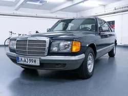 Blau uni Gebraucht 1985 Mercedes 380 Limousine | 22.900 €